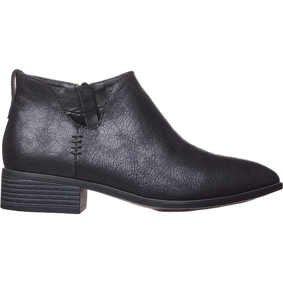 WOMEN'S Low Cut Zip On Booties - Size 7 - Picture 2 of 10